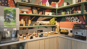 Breakfast buffet - Best Western Marquise Cote D'Opale (Marquise)