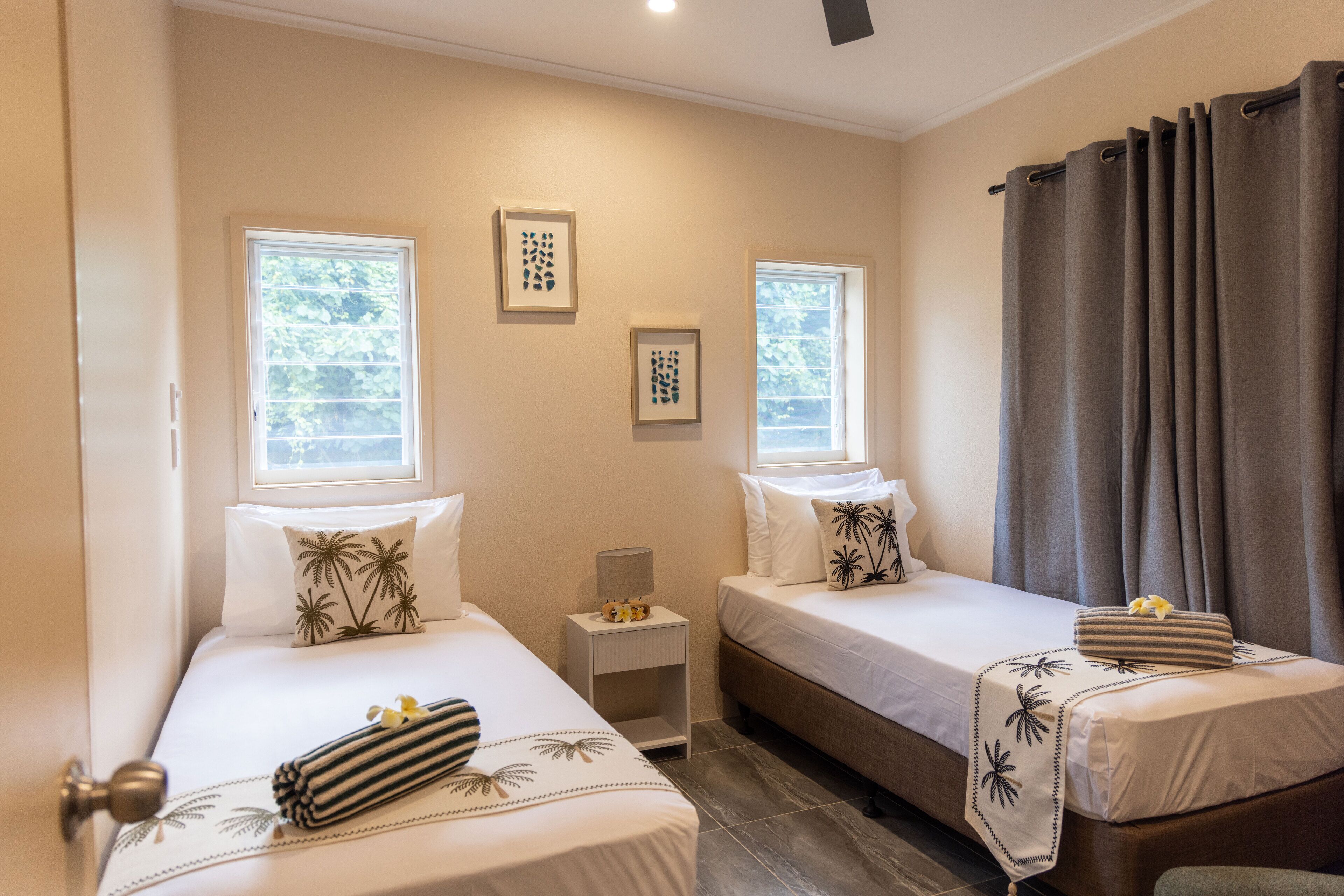 Villa Comfort, 4 camere da letto, aria condizionata, vista giardino | Una cassaforte in camera, ferro/asse da stiro, Wi-Fi gratuito