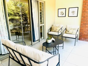 Terrace/patio - WELCOME TO 144 @ MAYFAIR — YOUR URBAN OASIS IN CENTURY CITY, CAPE TOWN! (Cape Town)