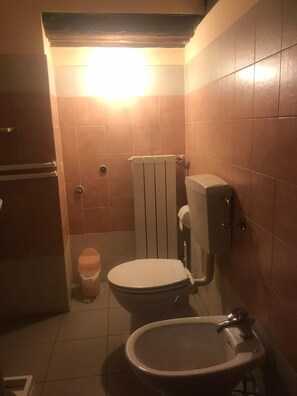 Phòng 4 dành cho gia đình, ban công