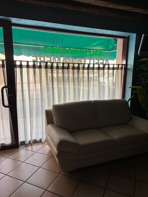 Reception - Affittacamere Valentina (Verona)