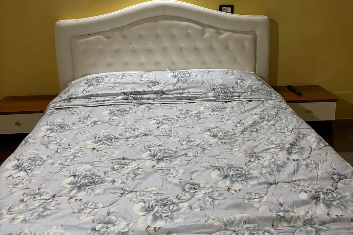 Classic Double Room | Free WiFi