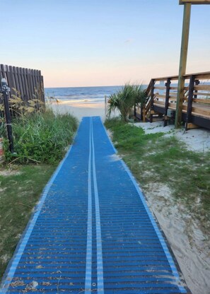 Beach nearby - Myrtle Beach Resort 6306 (Myrtle Beach)