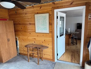 Interior - Deer Hollow on the river’s edge in charming Vienna (Vienna)