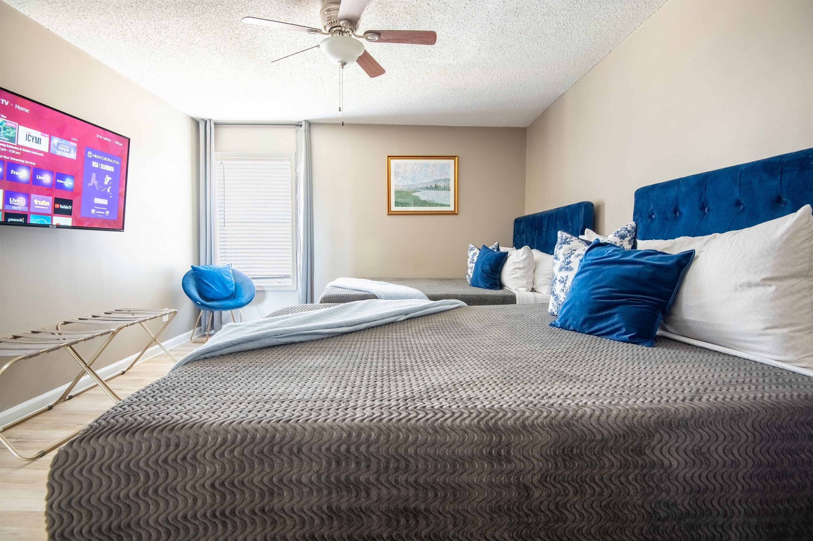 Ferros/tábuas de passar roupa, Wi-Fi, roupa de cama