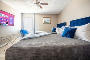 アイロン / アイロン台、WiFi、ベッドシーツ