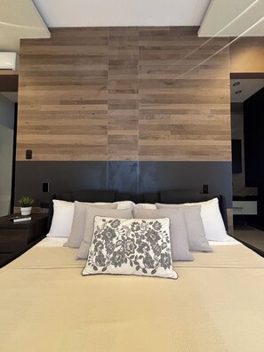 Bügeleisen/Bügelbrett, WLAN, Bettwäsche