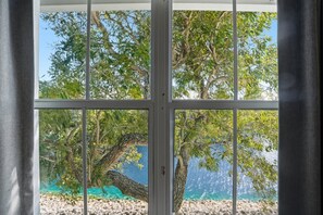 Interior - 1724 - Lake View, Tall Ceilings W Rare Floor Plan (Naples)