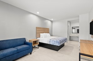 Ropa de cama de alta calidad, escritorio y internet por cable gratis