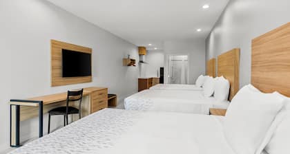 Americas Best Value Inn & Suites Tomball Grand Parkway