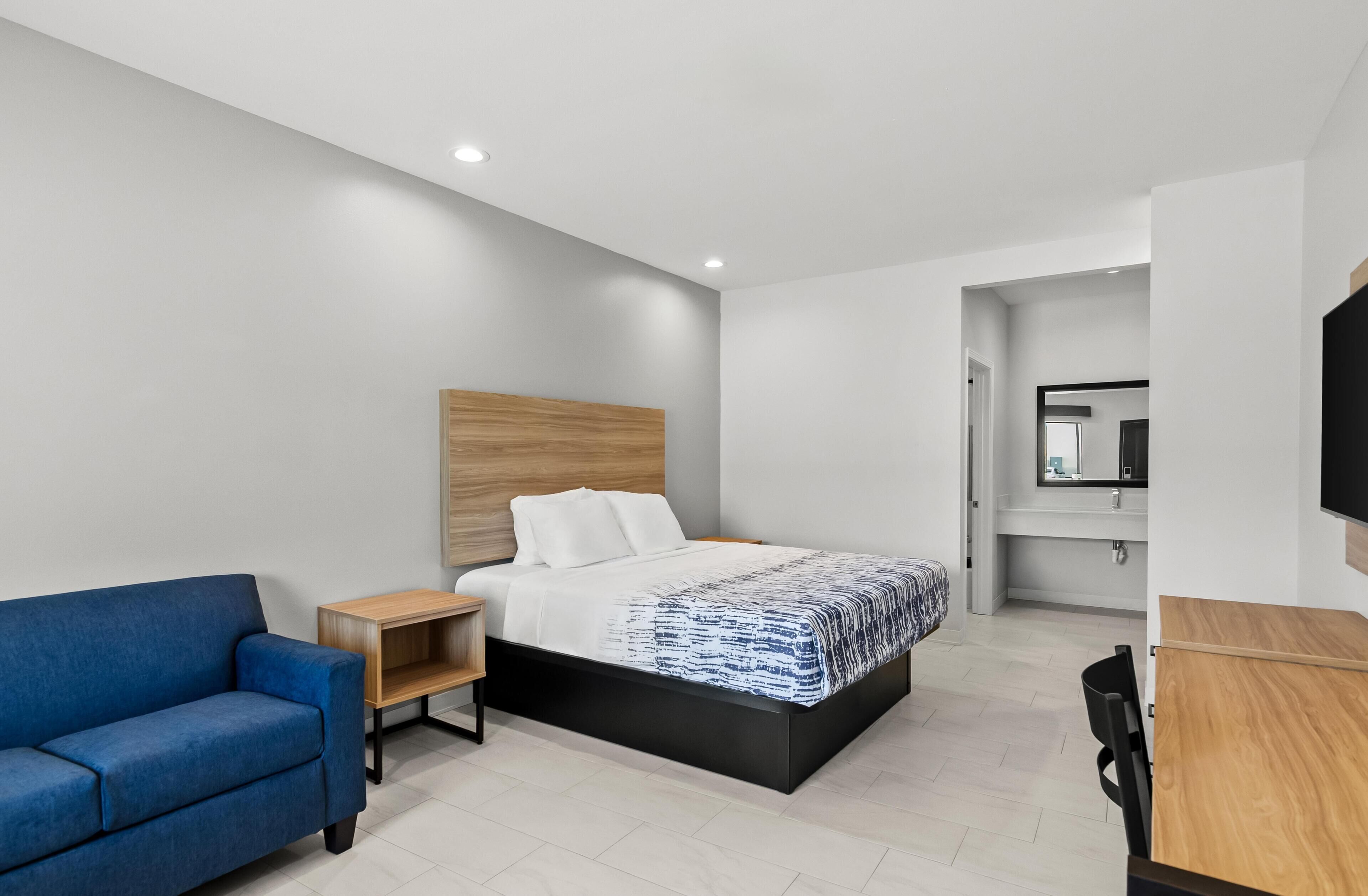 Room, 1 King Bed, Non Smoking