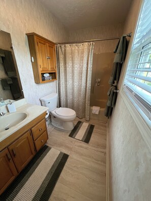 Unclassified image, 5 of 35, button - Wonderful 4-bedroom house in Maggie Valley perfect for family getaways (Maggie Valley)