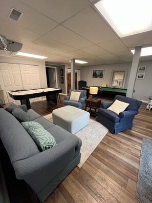 Unclassified image, 2 of 35, button - Wonderful 4-bedroom house in Maggie Valley perfect for family getaways (Maggie Valley)