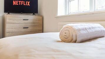 Iron/ironing board, WiFi, bed sheets