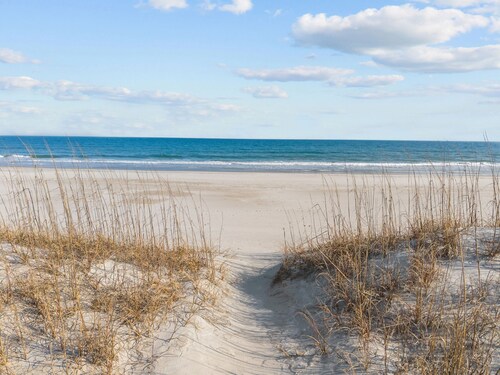 It’s About Tide | Ocean & Sound Views