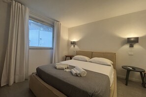 2 bedrooms, iron/ironing board, travel cot, Internet - Libeccio Apartment - Elegance and Relaxation 300 meters from the Sea (Santa Margherita di Pula)
