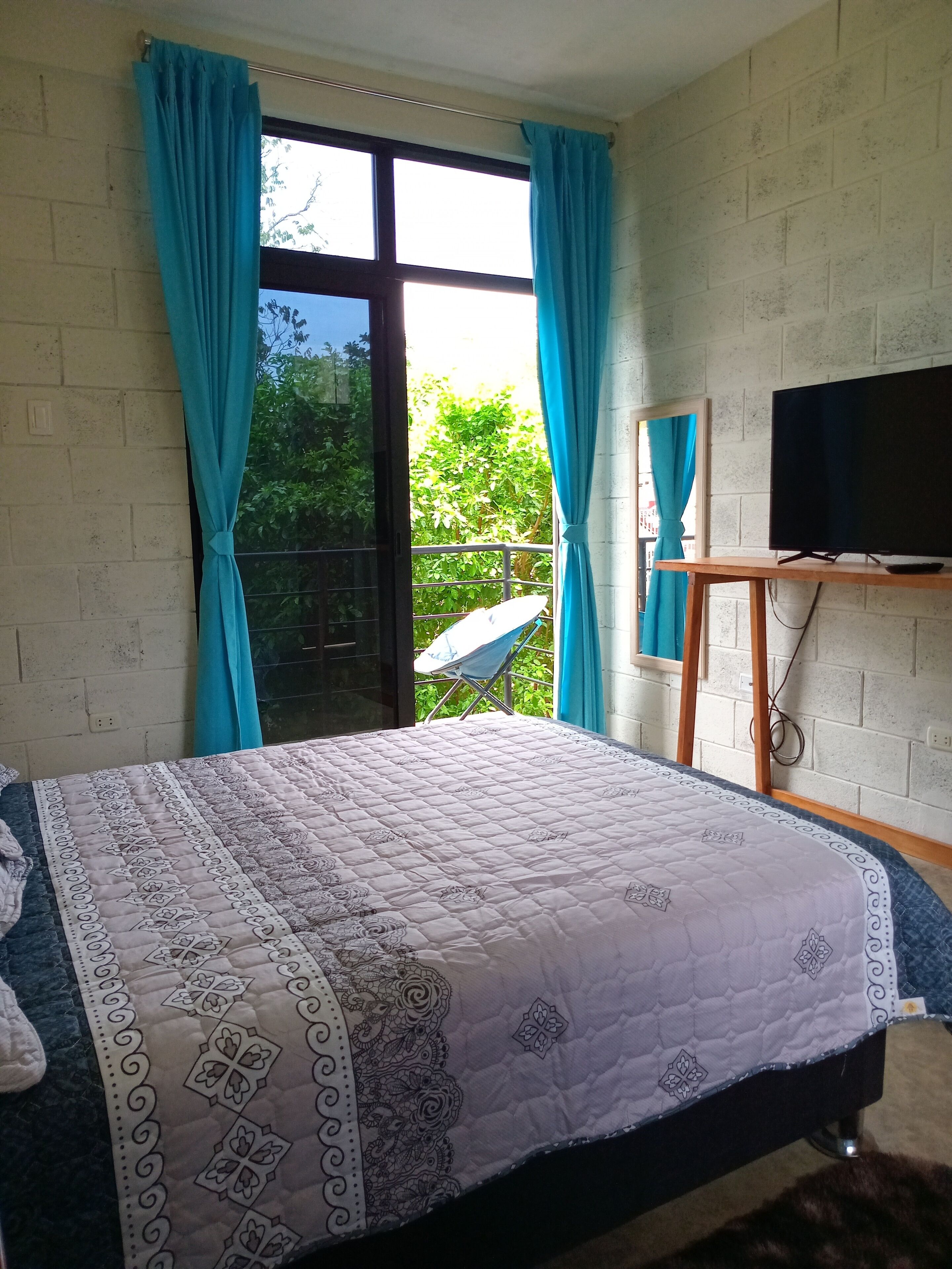 1 chambre, fer et planche à repasser, Wi-Fi, draps fournis