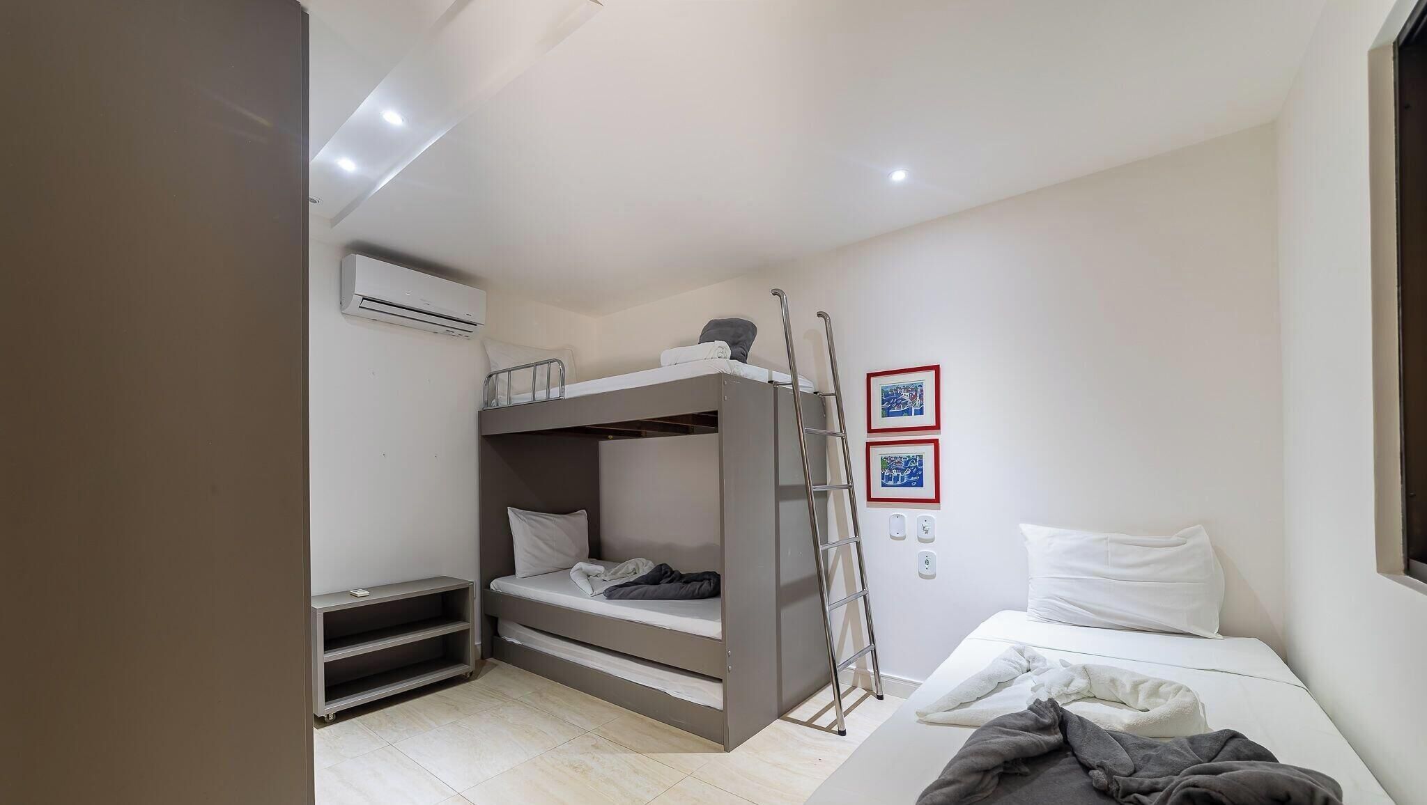 Apartment | Blackout curtains, iron/ironing board, free WiFi