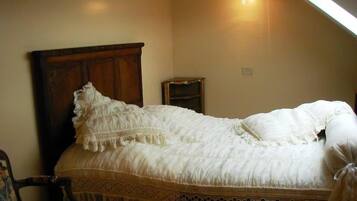 Deluxe House, Private Pool | Free WiFi
