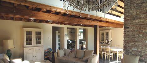 Maison Deluxe, piscine privée | Intérieur