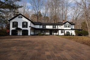 Unclassified image, 5 of 9, button - On Cloud Resort (Murree)