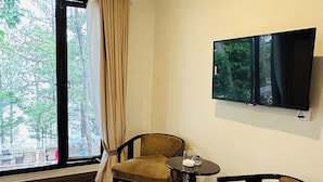 Free daily local cuisine breakfast - On Cloud Resort (Murree)