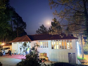 Front of property - On Cloud Resort (Murree)