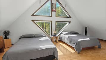 4 bedrooms, free WiFi, bed sheets