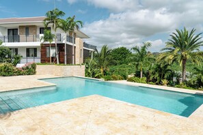 Pool - Luxury apartment on gated community Blue Bay within walking distance to the beach (Willemstad)