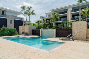 Pool - Luxury apartment on gated community Blue Bay within walking distance to the beach (Willemstad)