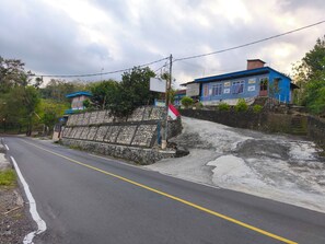 Exterior - OYO 95170 Purnama Baru Syariah (Blitar)