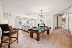 Games room - Scottsdale Oasis with Pool & Mountain Views (Scottsdale)
