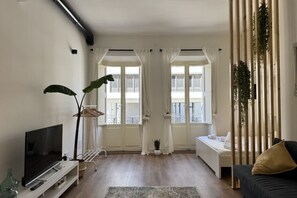 Living area - Studio 27 - Elegance and comfort in the beating heart of Cagliari (Cagliari)