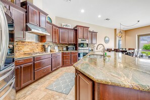 Fridge, microwave, oven, stovetop - South Mountain-view home with private pool & Ping-Pong - near hiking trails (Phoenix)