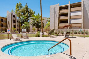 Pool - Convenient Old Town condo with pool, spa, gym, game room & balcony - near dining (Scottsdale)