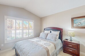 2 habitaciones, wifi gratis y ropa de cama