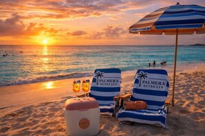 Beach - Gold Coast Resort Retreat | Pool, Tennis, Gym & Room Service (Noord)