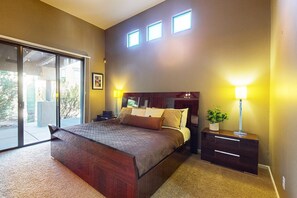 2 bedrooms, desk, iron/ironing board, free WiFi - Luxe home near outdoor adventure with pool & furnished patio - dog-friendly (Scottsdale)