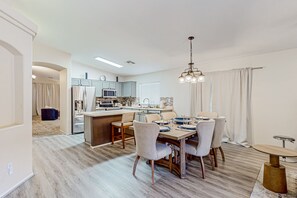 Dining - Spacious desert home with hot tub, covered patio, grill, & modern finishes (Surprise)