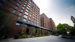 Imagen sin descripción, 3 de 17, botón