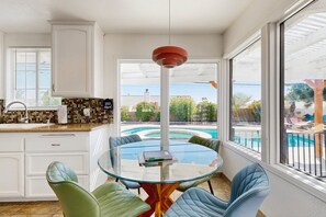 Dining - Updated mid-century gem with private pool, spa, gas grill, and free WiFi (Palm Springs)