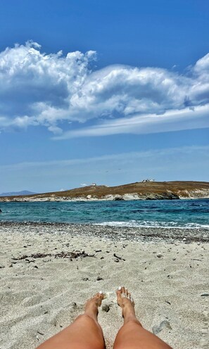 Beach nearby - Stay Waterfront – Stunning 6-Bedroom Villa Annita with Pool (Mikonos)