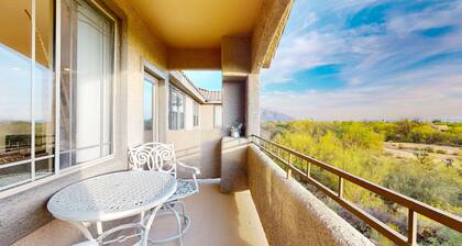 Desert condo with pool, hot tub, & grill access - balcony, W/D, & central AC