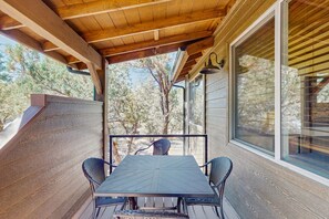 Outdoor dining - Brand new home w/ patio & mountain views, close to golf, lakes, town & more (Show Low)