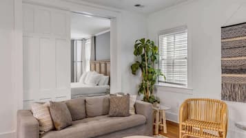 電視、壁爐、 辦公室