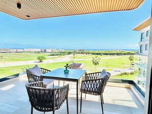 Outdoor dining - Ocean View Vermare Cap Cana (Punta Cana)