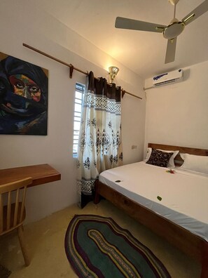3 chambres, fer et planche Ă repasser, Wi-Fi, draps fournis