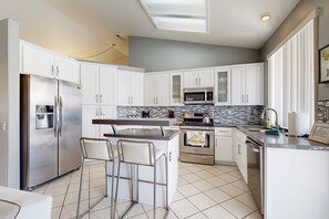 Fridge, microwave, oven, stovetop - Chic Cathedral City Home with Private Pool & Spa | Minutes to Palm Springs (Cathedral City)