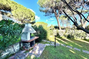 Unclassified image, 5 of 42, button - Vrbo Property (Santa Margherita di Pula)