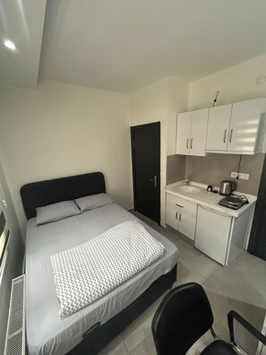 3 bedrooms, iron/ironing board, bed sheets - New 11  daire  Eskişehir neighborhood
Porsuk çayı ve tren garı yakını (Eskişehir)